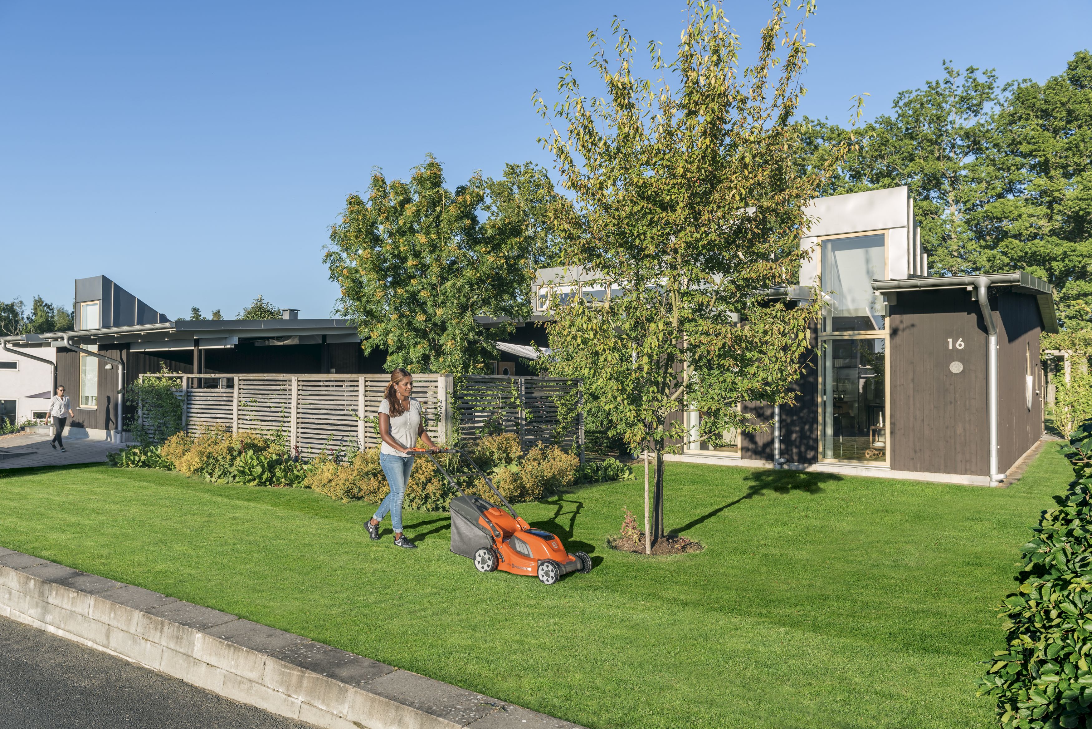 LC141Li_darbībā-lv